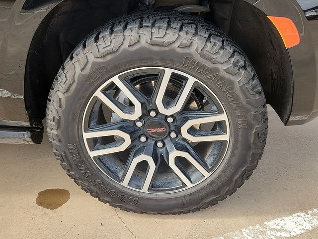 Used Car 2024 Gmc Yukon  At4 For Sale Under $70,000 In Plainview, Texas