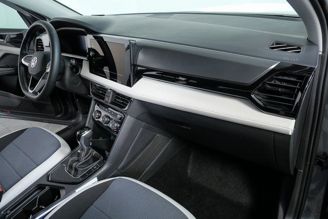 new 2026 Volkswagen Taos car, priced at $29,566