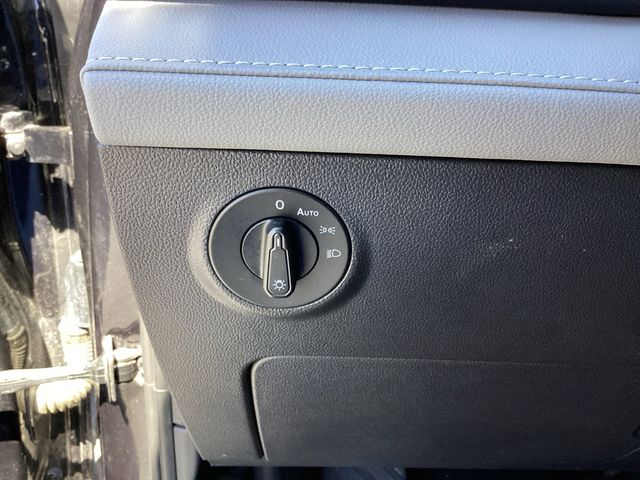 Used Car 2024 Volkswagen Taos  1.5t Se For Sale Under $20,000 In San Antonio, Texas