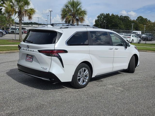 Used 2024 Toyota Sienna Van