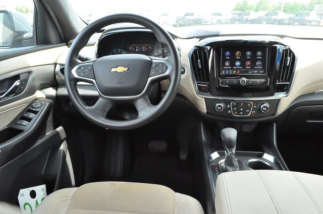 Used 2023 Gray Chevrolet LS image 17
