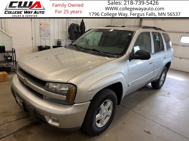 Ricochet Silver Metallic 2004 Chevrolet Trailblazer LT 4WD SUV / Crossover Four-Wheel Drive 4-Speed Automatic Overdrive