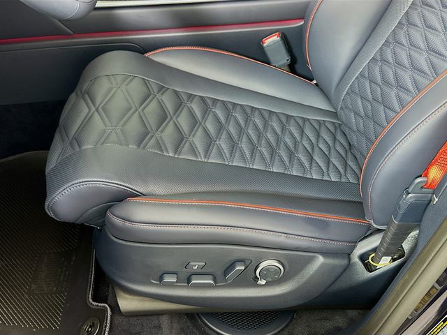 Thumbnail: 2026 Genesis GV80 - 21