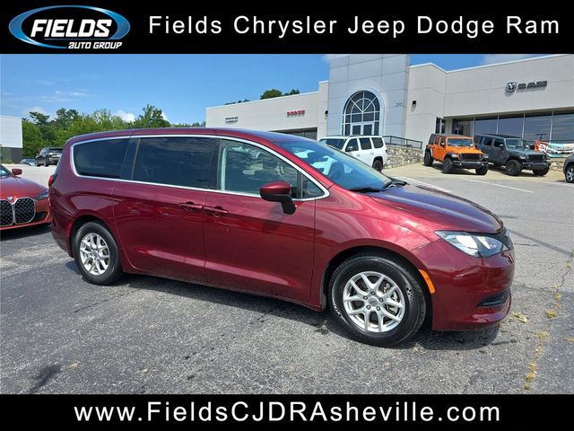 Velvet Red Pearlcoat 2023 Chrysler Voyager Minivan Front-Wheel Drive 9-Speed Automatic