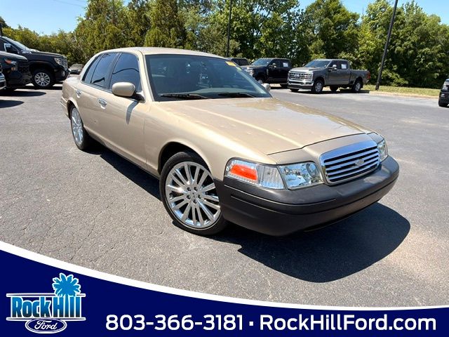 1999 Ford Crown Victoria 4 Dr LX Sedan Sedan Rear-Wheel Drive 4-Speed Automatic Overdrive