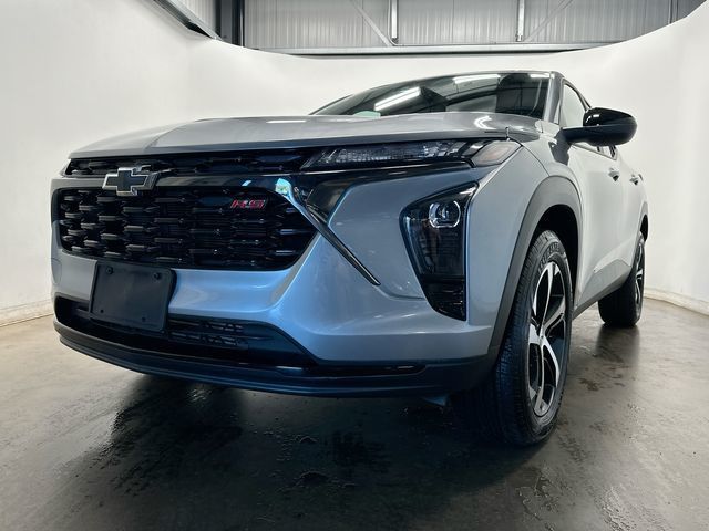 2025 Chevrolet Trax 1RS Gray at Sutliff Volkswagen