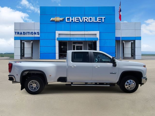 2026 Chevrolet Silverado 3500HD LT - 9