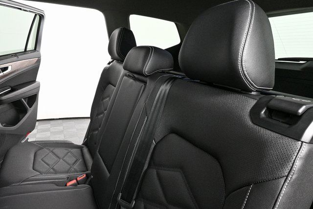 new 2026 Volkswagen Atlas car, priced at $46,918