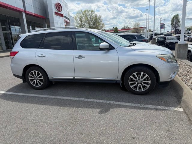 Brilliant Silver 2014 Nissan Pathfinder SL SUV / Crossover Front-Wheel Drive Continuously Variable Transmission