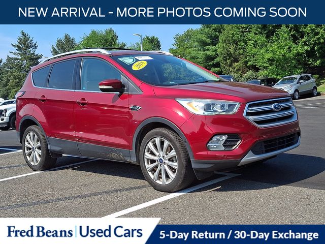 Ruby Red Metallic Tinted Clearcoat 2018 Ford Escape SUV / Crossover All-Wheel Drive 6-Speed Automatic