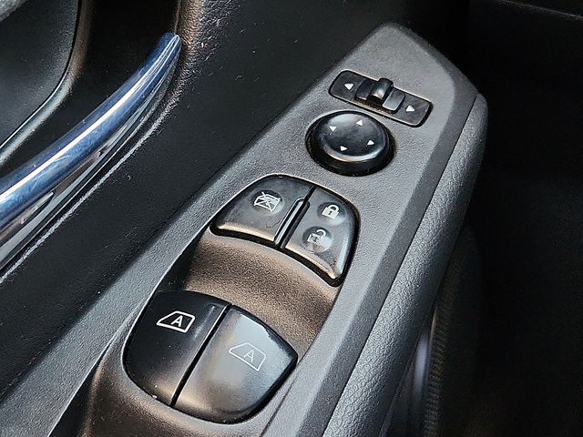Used Car 2023 Nissan Kicks  Sv For Sale Under $20,000 In Plainview, Texas