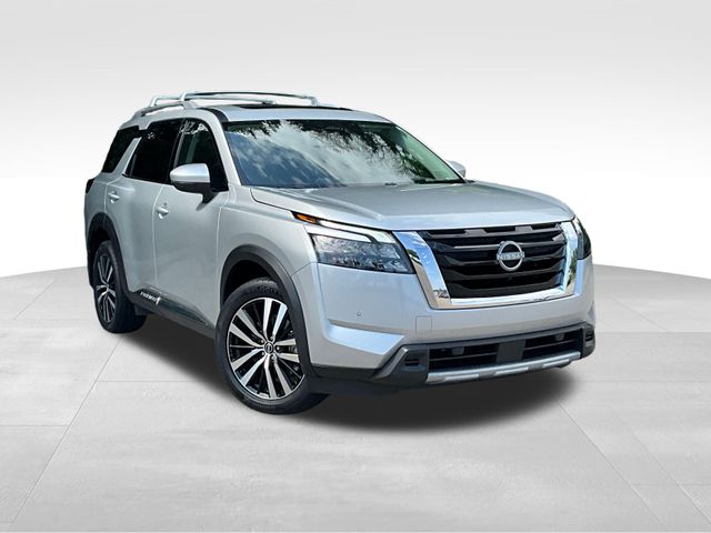 Brilliant Silver Metallic 2025 Nissan Pathfinder SUV / Crossover All-Wheel Drive 9-Speed Automatic