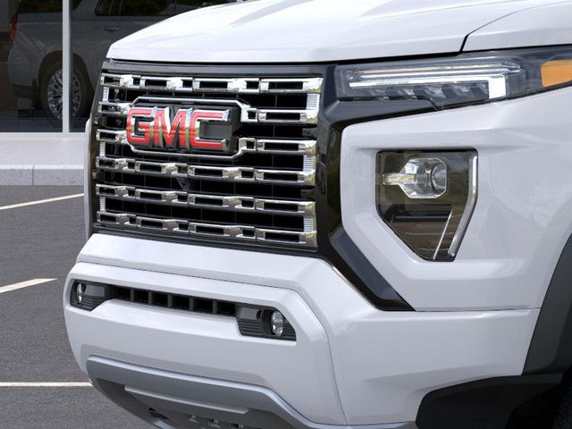 2024 GMC Canyon Denali 13