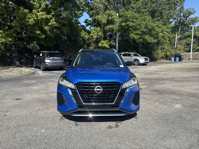 Used 2024 Blue Nissan SV image 2