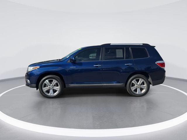 Used 2013 Blue Toyota Limited image 4