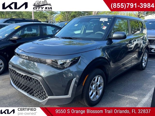 Gray 2025 Kia Soul LX FWD SUV / Crossover Front-Wheel Drive Continuously Variable Transmission