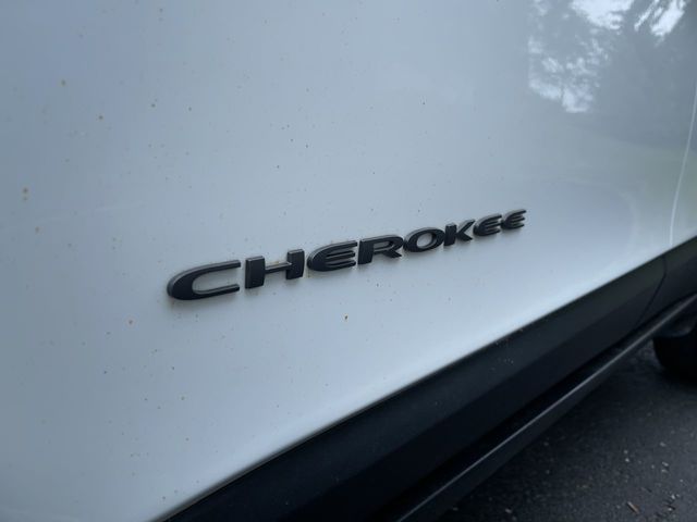 Used 2016 Jeep Cherokee For Sale in New Hudson, MI