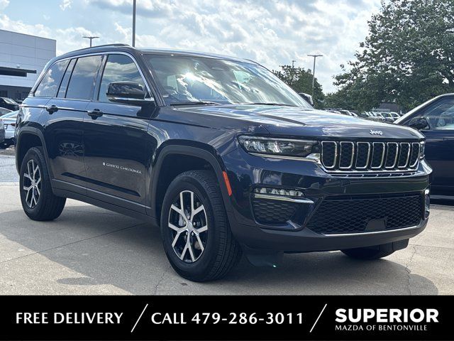 Midnight Sky 2024 Jeep Grand Cherokee SUV / Crossover Four-Wheel Drive 8-Speed Automatic
