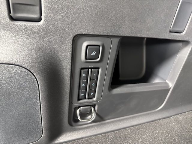 2025 Glacier Gray Metallic TriCoat Ford Expedition Max 4X4 SUV
