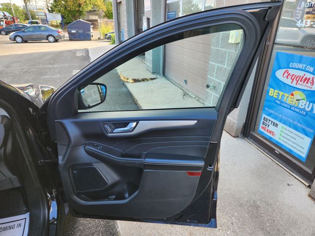 Used 2021 Ford Escape SUV