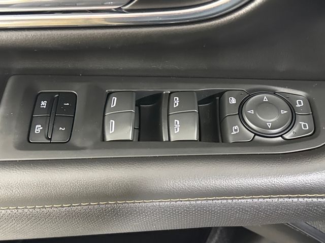 used 2023 GMC Yukon car, priced at $58,499