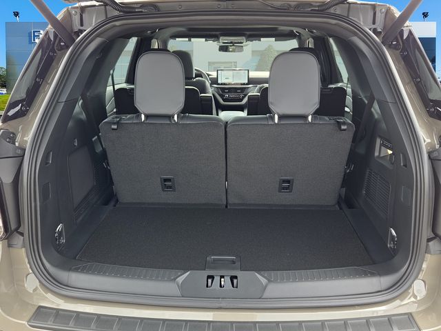 New 2026 Gray Ford Tremor image 7