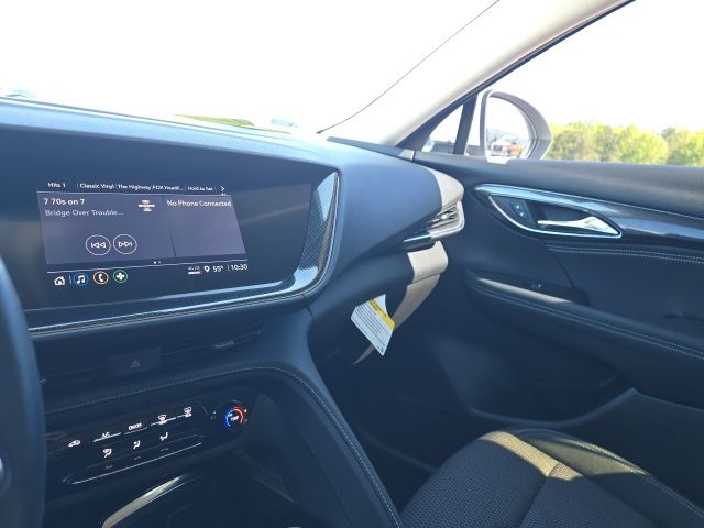 2023 Buick Envision Preferred:C02587