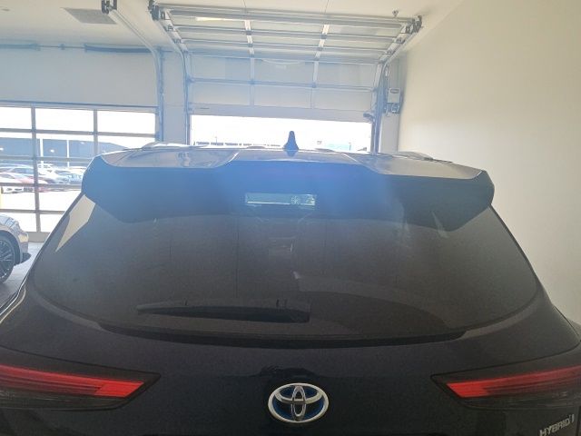 2023 Toyota Highlander Hybrid XLE  at Toyota of Victoria