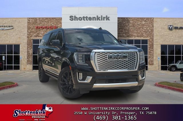 2022 GMC Yukon Denali 2WD's photo