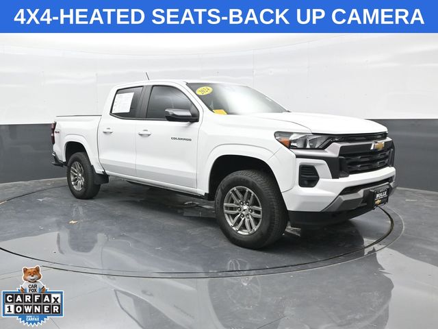 Summit White 2024 Chevrolet Colorado Pickup Truck Four-Wheel Drive 8-Speed Automatic