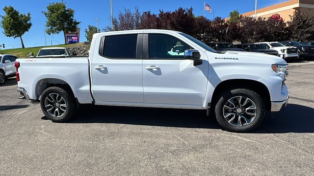 2024 Chevrolet Silverado 1500 LT 2