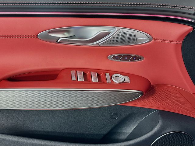 Thumbnail: 2026 Genesis GV70 - 20