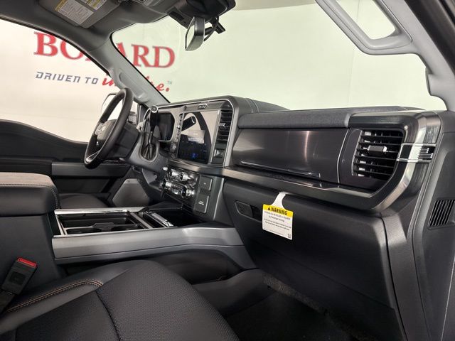 2025 Carbonized Gray Metallic Ford F-250SD Lariat 4X4 Truck