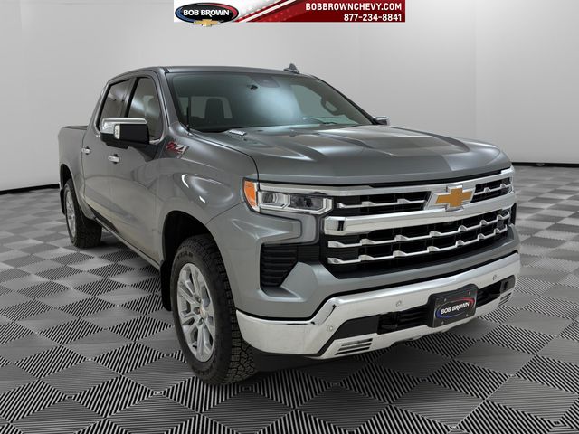 2025 Chevrolet Silverado 1500 LTZ Crew Cab 4WD