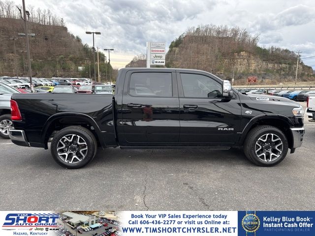2026 RAM 1500 Laramie Crew Cab 4WD