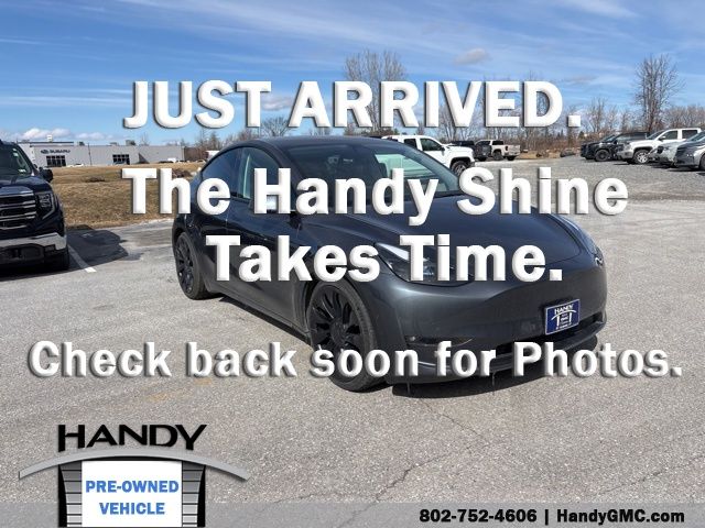 2022 Tesla Model Y Performance AWD