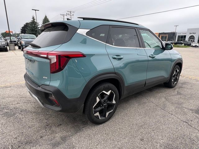 Used 2024 Pluton Blue Kia EX image 3