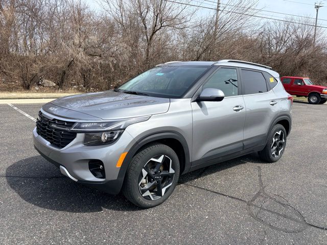 2025 Kia Seltos EX