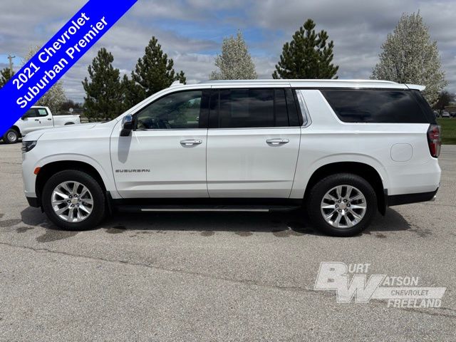 2021 Chevrolet Suburban Premier photo