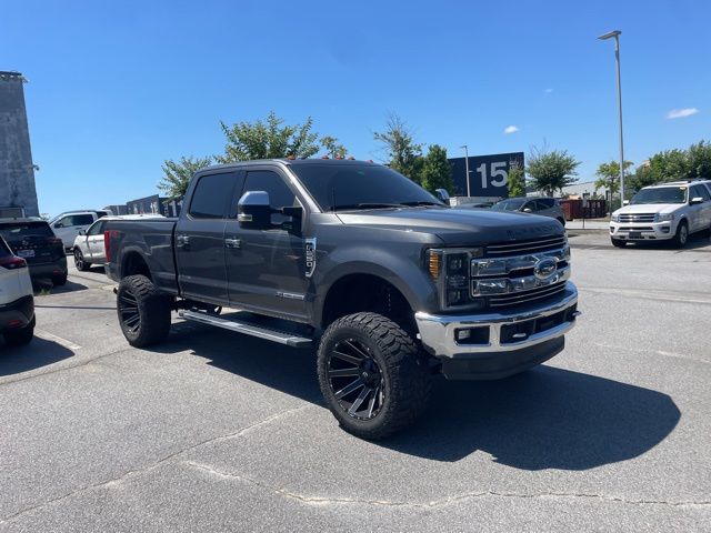 2017 Ford F-250 Lariat 4x4 Crew Cab 6-3/4' Box's photo