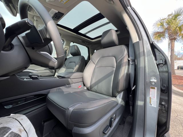 2025 Gun Metallic Nissan Pathfinder SL 4X4 SUV
