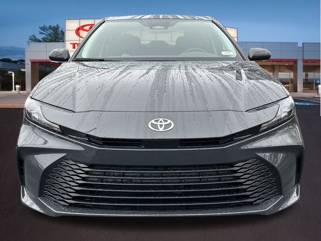 2025 Toyota Camry LE 22