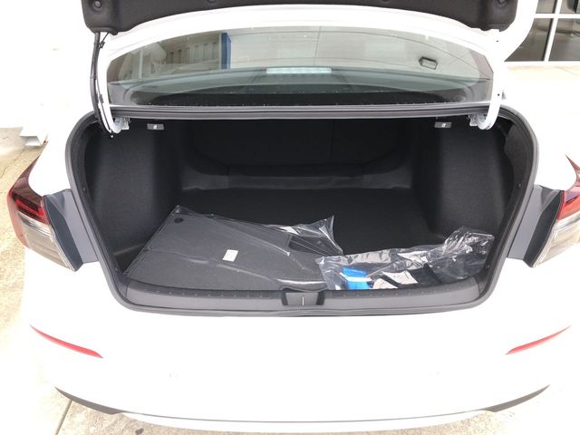 new 2026 Honda Civic Hybrid car, priced at $32,240