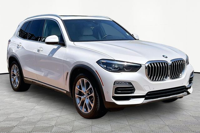 White Metallic 2021 BMW X5 SUV / Crossover Rear-Wheel Drive 8-Speed Automatic