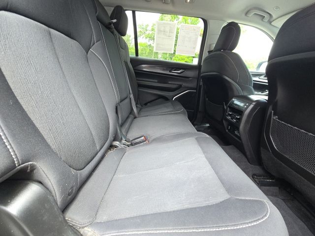 2022 Jeep Grand Cherokee L Laredo:L167665A