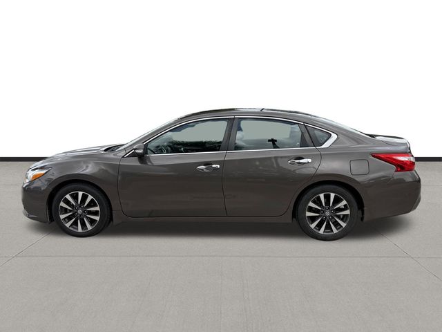 2017 Nissan Altima 2.5 SV Brown at Cook Ford