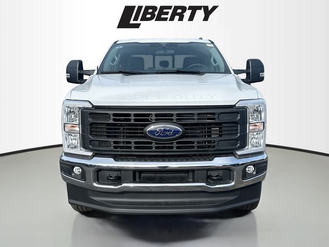 2025 Ford F-250SD XL photo