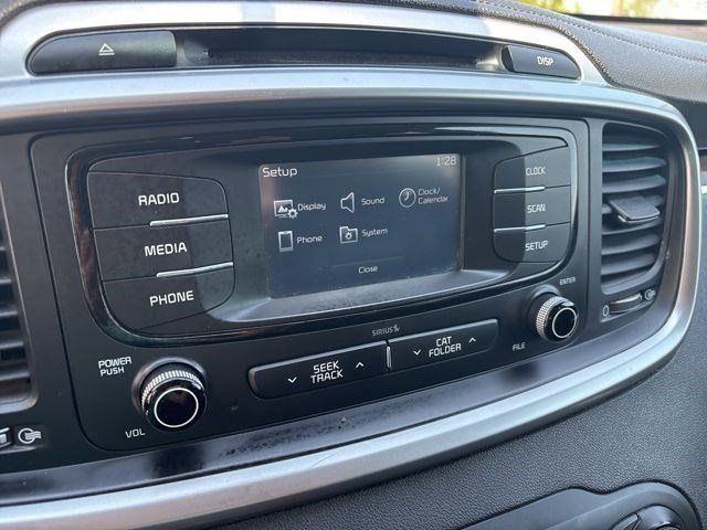 2018 Kia Sorento L photo