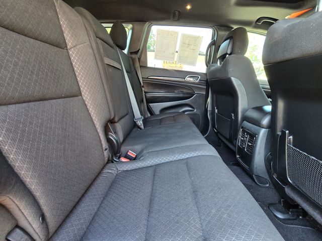 2020 Jeep Grand Cherokee Laredo E:B02330