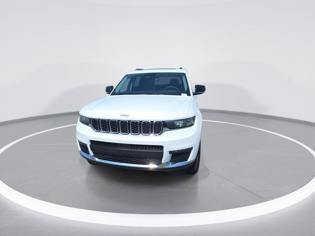Used 2023 Bright White Clearcoat Jeep Limited image 3